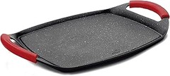 ¿Cuáles son las ventajas de usar planchas de aluminio fundido en la cocina?